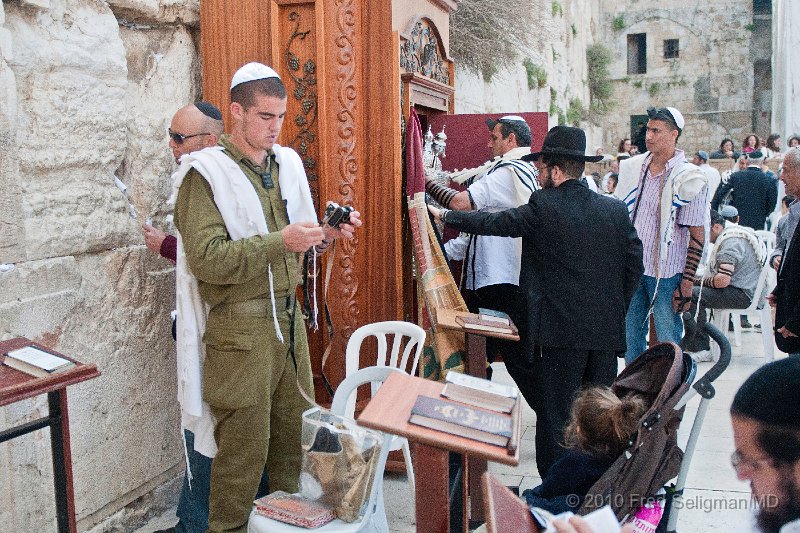 20100408_104633 D300.jpg - Soldier at prayer services, Western Wall